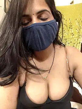 Snapshot of Nehubhabhi26 chatting on 10/16/25, 04:46 Nehubhabhi26 online show from 10/16/25, 04:46