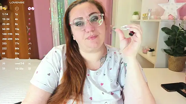 Snapshot of lovely_adelle chatting on 12/04/24, 07:39 lovely adelle online show from 12/04/24, 07:39