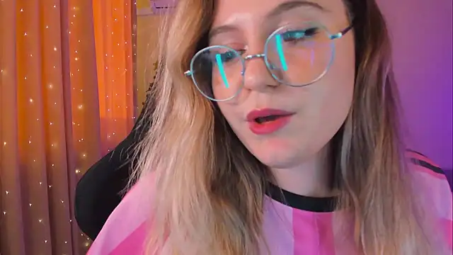 Diana Flower online show from 01/17/25, 01:03