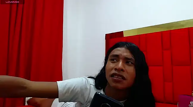 Snapshot of danna_veryhot_ chatting on 03/21/25, 04:07 danna veryhot online show from 03/21/25, 04:07