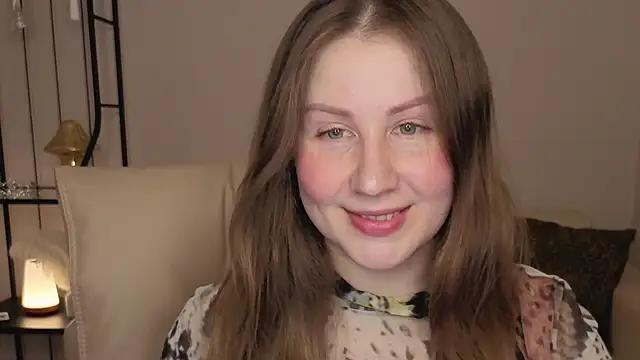 Snapshot of Helens_love chatting on 03/27/26, 02:28 Helens love online show from 03/27/26, 02:28