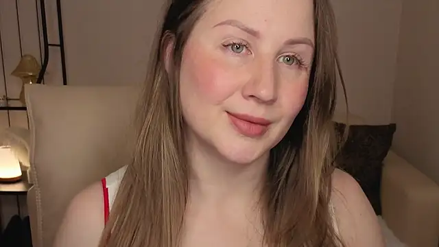 Snapshot of Helens_love chatting on 03/30/26, 02:01 Helens love online show from 03/30/26, 02:01