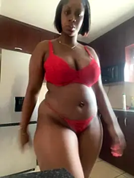 Snapshot of Candy_Love_18 chatting on 11/26/25, 07:09 Candy Love 18 online show from 11/26/25, 07:09