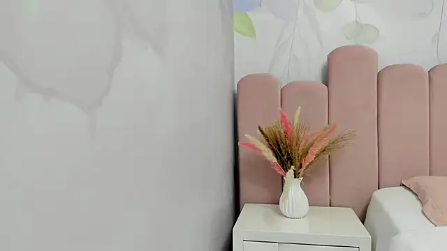 Annie Cute18  online show from 03/05/25, 03:51