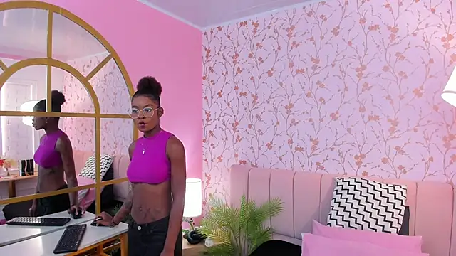 Snapshot of amber-hill chatting on 02/25/25, 01:20 amber-hill online show from 02/25/25, 01:20