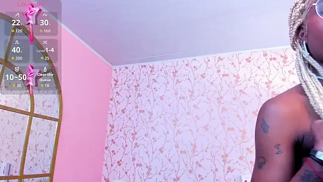 Snapshot of amber-hill chatting on 09/22/25, 08:00 amber-hill online show from 09/22/25, 08:00