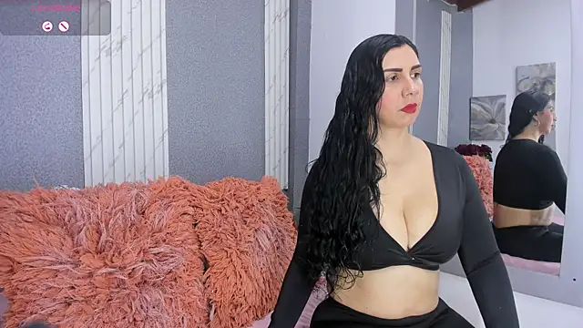 Snapshot of jhasly_am chatting on 10/03/25, 01:08 jhasly am online show from 10/03/25, 01:08