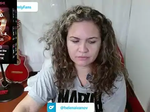 Snapshot of helenca43 chatting on 03/17/25, 11:42 helenca43 online show from 03/17/25, 11:42