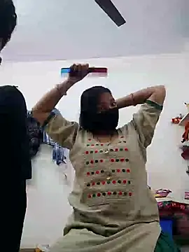 riya190 online show from 12/24/24, 09:28