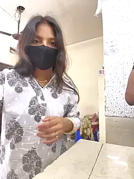 riya190 online show from 02/25/25, 06:09