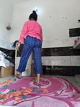 riya190 online show from 11/13/25, 08:35