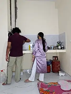 Snapshot of riya190 chatting on 03/07/26, 05:32 riya190 online show from 03/07/26, 05:32