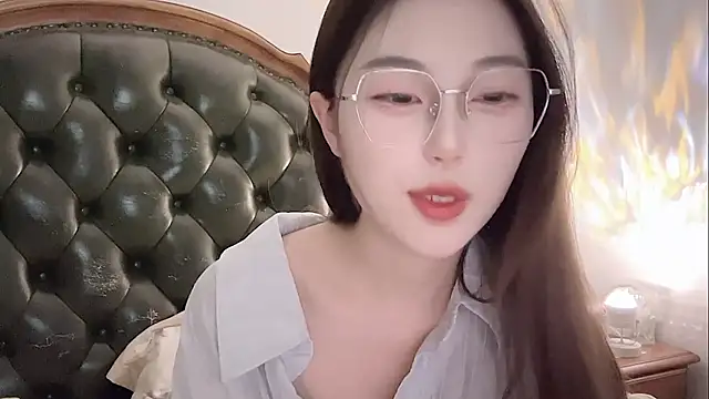 Sweet-Angel999 online show from 05/09/26, 04:01