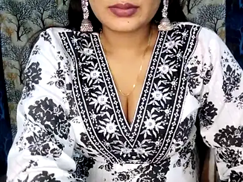 Aarvi Arora online show from 12/19/25, 11:17