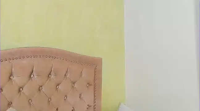 Luciluu20 online show from 01/16/25, 10:44