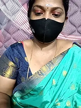 Snapshot of Renuma chatting on 11/03/25, 06:03 Renuma online show from 11/03/25, 06:03