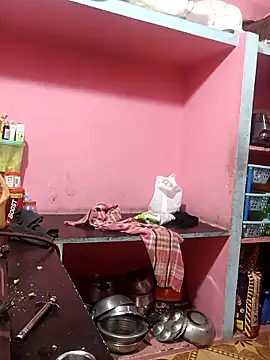 Snapshot of Renuma chatting on 11/07/25, 12:10 Renuma online show from 11/07/25, 12:10