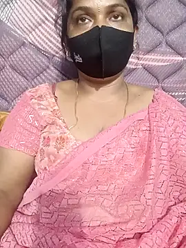 Snapshot of Renuma chatting on 12/05/25, 12:47 Renuma online show from 12/05/25, 12:47