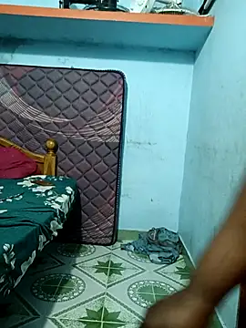 Snapshot of Renuma chatting on 01/10/26, 03:52 Renuma online show from 01/10/26, 03:52