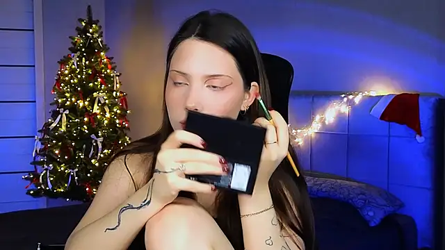 Snapshot of Stacy_Gonzales_ chatting on 12/29/24, 06:14 Stacy Gonzales  online show from 12/29/24, 06:14