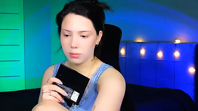 Snapshot of Stacy_Gonzales_ chatting on 02/27/25, 06:18 Stacy Gonzales  online show from 02/27/25, 06:18