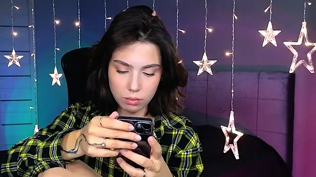 Snapshot of Stacy_Gonzales_ chatting on 10/18/25, 09:43 Stacy Gonzales  online show from 10/18/25, 09:43