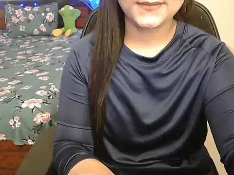 Snapshot of WildRuhi20 chatting on 03/10/26, 10:53 WildRuhi20 online show from 03/10/26, 10:53