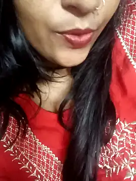 Snapshot of Wifesuman40 chatting on 12/04/24, 01:42 Wifesuman40 online show from 12/04/24, 01:42