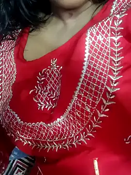 Snapshot of Wifesuman40 chatting on 12/10/24, 10:17 Wifesuman40 online show from 12/10/24, 10:17