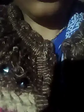 Snapshot of Wifesuman40 chatting on 12/20/24, 02:16 Wifesuman40 online show from 12/20/24, 02:16