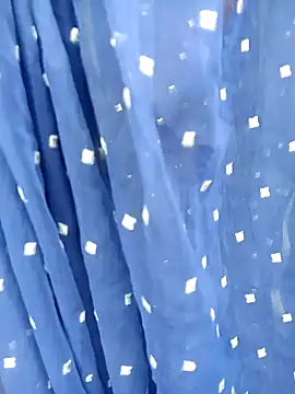 Snapshot of Wifesuman40 chatting on 01/03/25, 05:17 Wifesuman40 online show from 01/03/25, 05:17