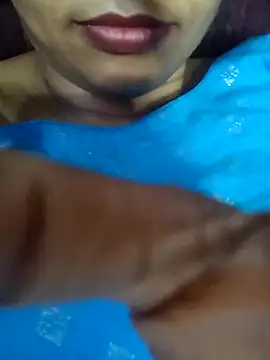 Snapshot of Wifesuman40 chatting on 03/09/25, 09:24 Wifesuman40 online show from 03/09/25, 09:24