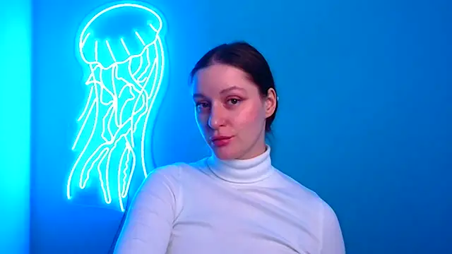 Snapshot of Fantasy_July chatting on 12/14/24, 03:47 Fantasy July online show from 12/14/24, 03:47