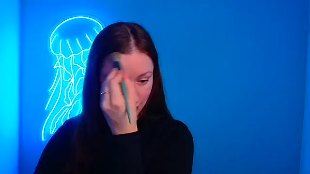 Snapshot of Fantasy_July chatting on 01/11/25, 06:35 Fantasy July online show from 01/11/25, 06:35