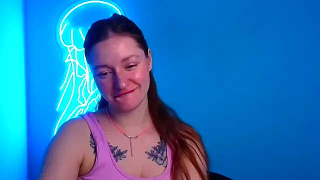 Snapshot of Fantasy_July chatting on 01/27/25, 06:52 Fantasy July online show from 01/27/25, 06:52