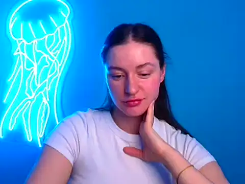 Snapshot of Fantasy_July chatting on 03/10/25, 12:59 Fantasy July online show from 03/10/25, 12:59