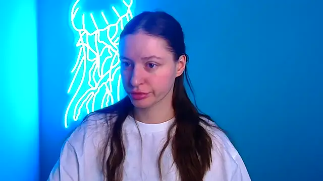 Snapshot of Fantasy_July chatting on 03/21/25, 06:27 Fantasy July online show from 03/21/25, 06:27