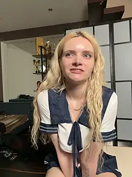 Snapshot of Amber_Kawaii chatting on 03/02/26, 07:32 Amber Kawaii online show from 03/02/26, 07:32