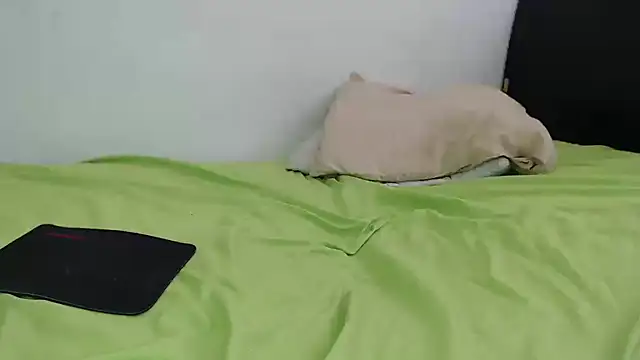 Snapshot of lolitabauer2 chatting on 01/31/26, 08:07 lolitabauer2 online show from 01/31/26, 08:07