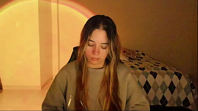 atenas 05  online show from 11/08/25, 09:31