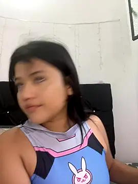 alisson carolina73 online show from 11/19/25, 10:10