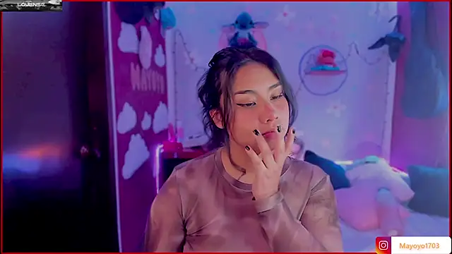 kiki cavilll online show from 11/05/25, 01:22