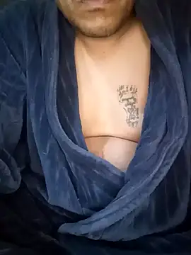 Snapshot of Professor_Leo_ chatting on 03/04/25, 03:33 Professor Leo online show from 03/04/25, 03:33