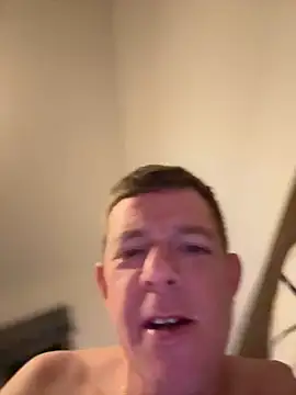 Snapshot of mrwright878787 chatting on 01/23/25, 01:30 mrwright878787 online show from 01/23/25, 01:30