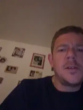 Snapshot of mrwright878787 chatting on 02/16/25, 01:14 mrwright878787 online show from 02/16/25, 01:14