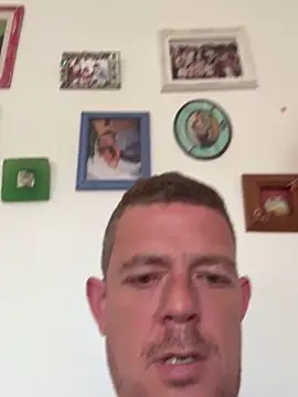 Snapshot of mrwright878787 chatting on 11/07/25, 12:38 mrwright878787 online show from 11/07/25, 12:38