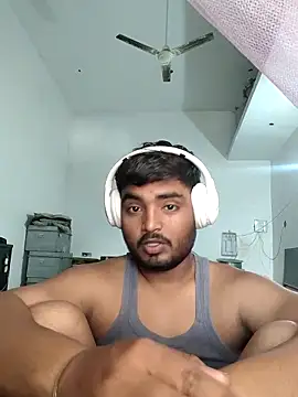 Snapshot of Cuty_dev chatting on 03/03/25, 09:00 Cuty dev online show from 03/03/25, 09:00