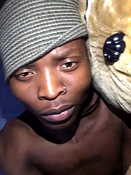 Snapshot of Mzulonesausy chatting on 11/09/25, 06:17 Mzulonesausy online show from 11/09/25, 06:17