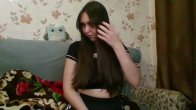 Snapshot of catt_kat chatting on 09/25/25, 05:16 catt kat online show from 09/25/25, 05:16