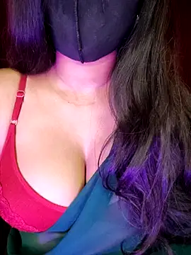 Snapshot of SexyAndHottie chatting on 03/02/25, 03:13 SexyAndHottie online show from 03/02/25, 03:13